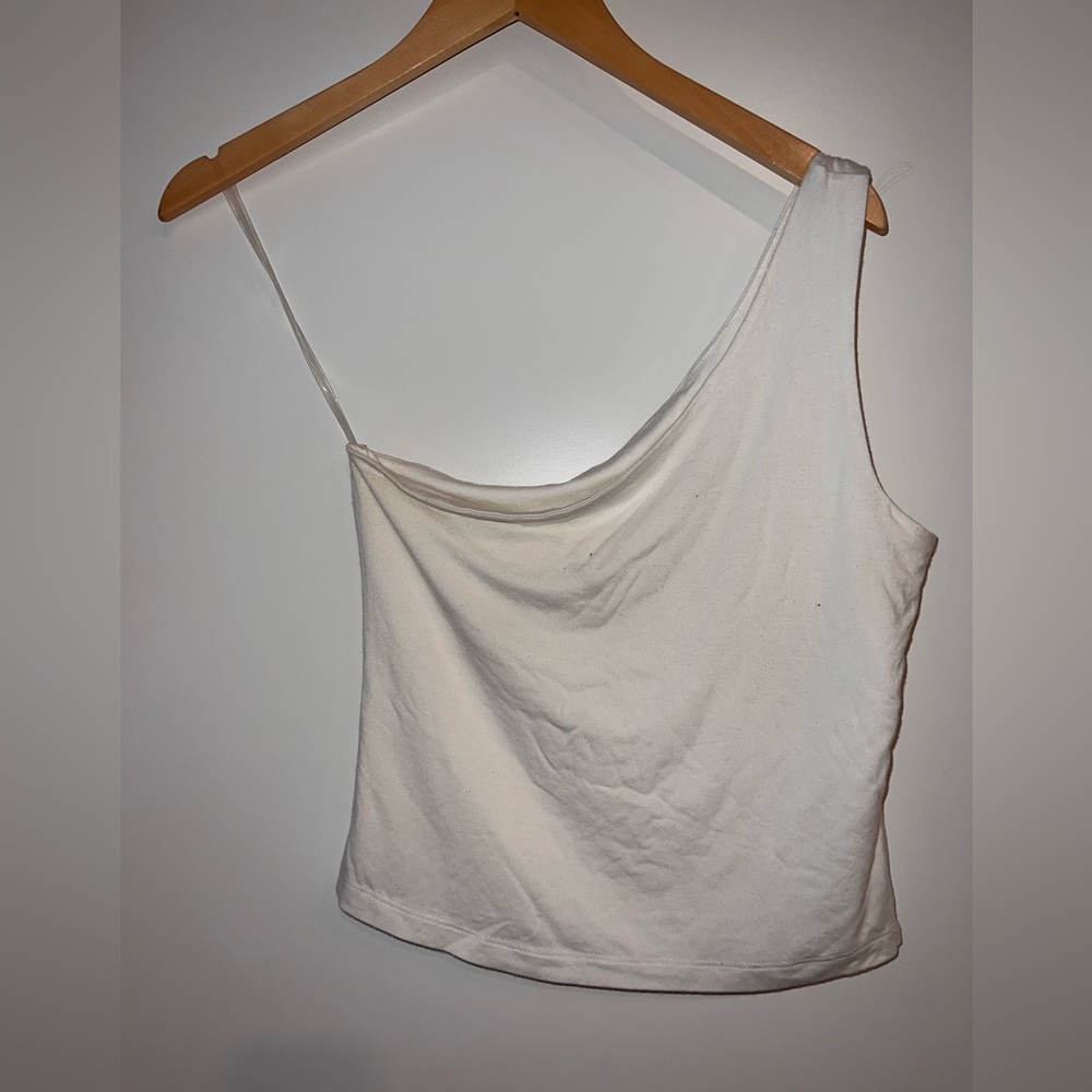 White one shoulder crop top